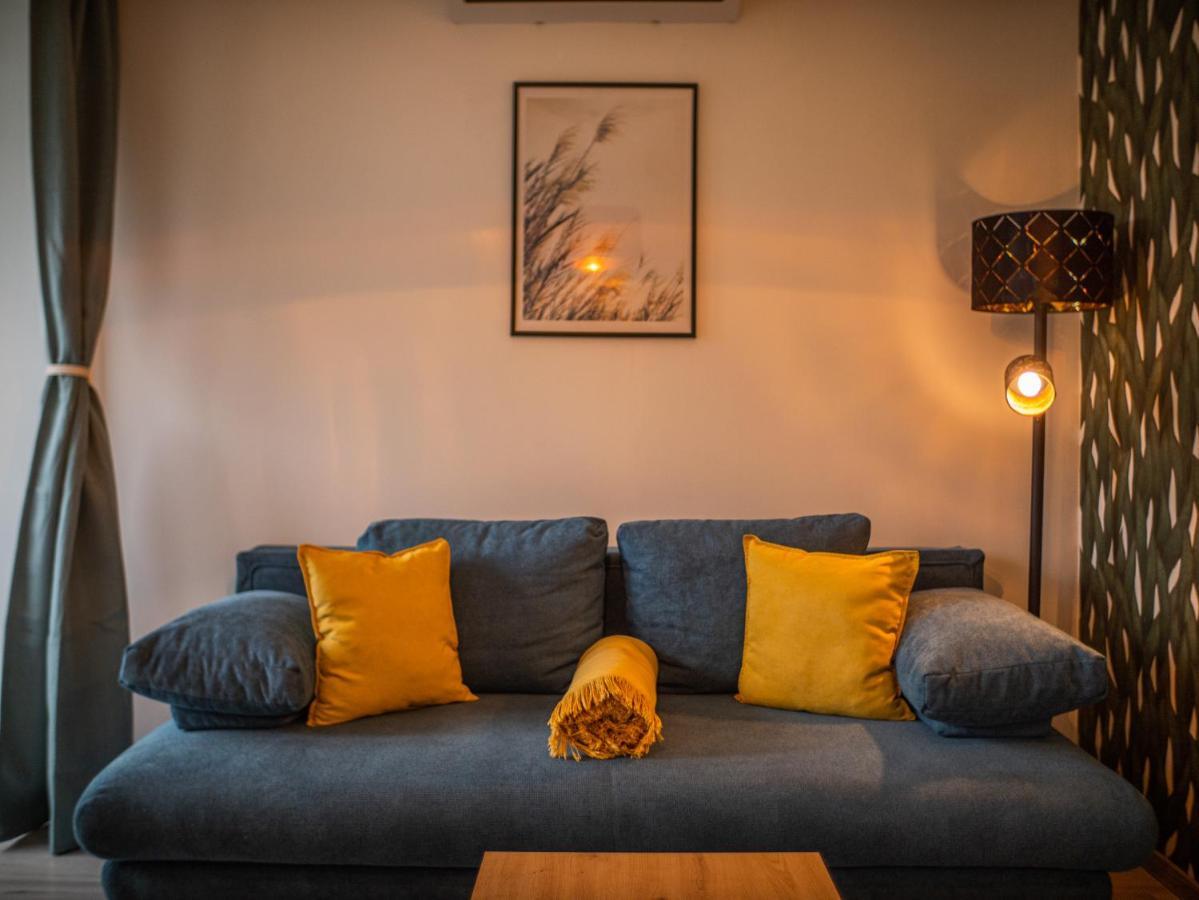 Panorama Deluxe Apartments - Pool & Free Parking Alsóörs 外观 照片